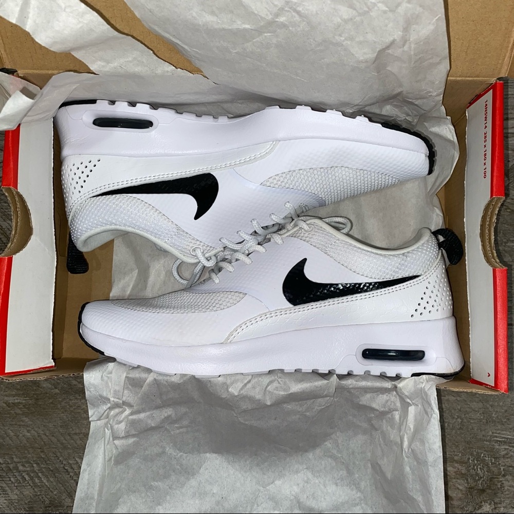 Nike Air Max Thea Sneakers